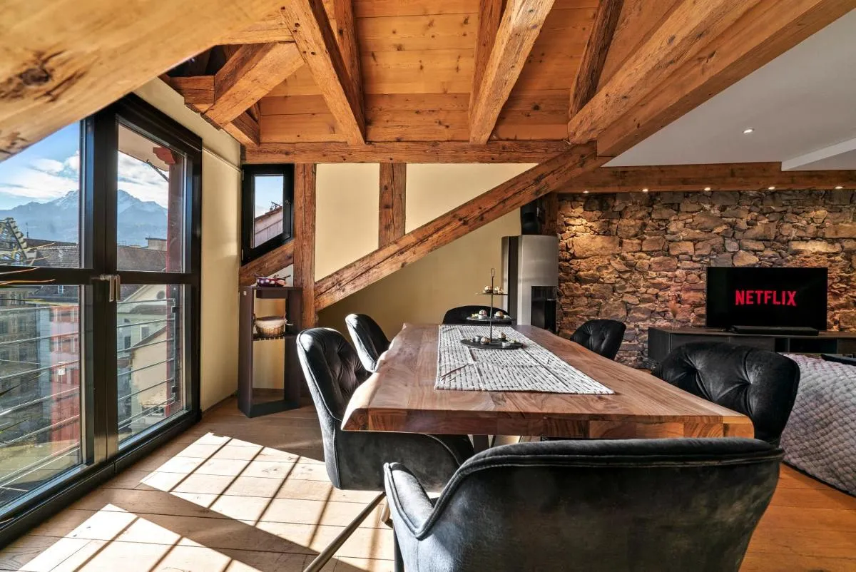 Image 3 of A&Y Oldtown Penthouse Loft Luzern