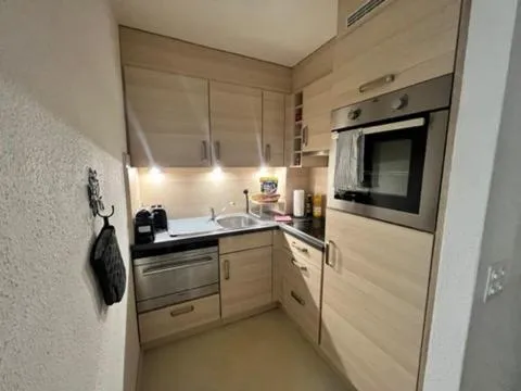 Image 3 of Beautiful 2.5 Room Apartment in Lucerne (Luzern)36