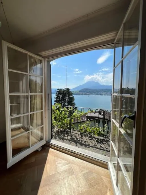 Image 3 of Charming house with a lake view