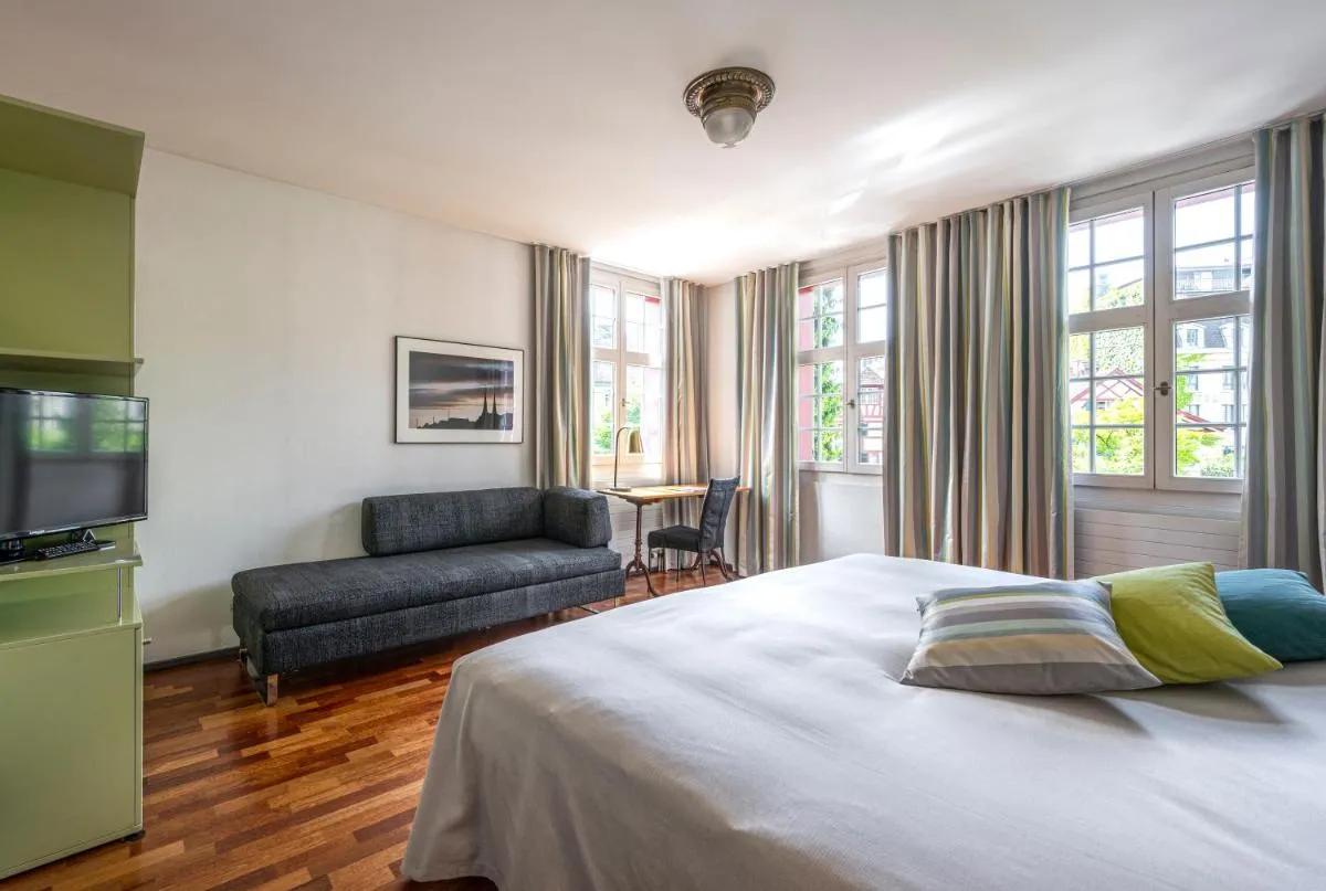 Image 5 of Hotel Hofgarten Luzern