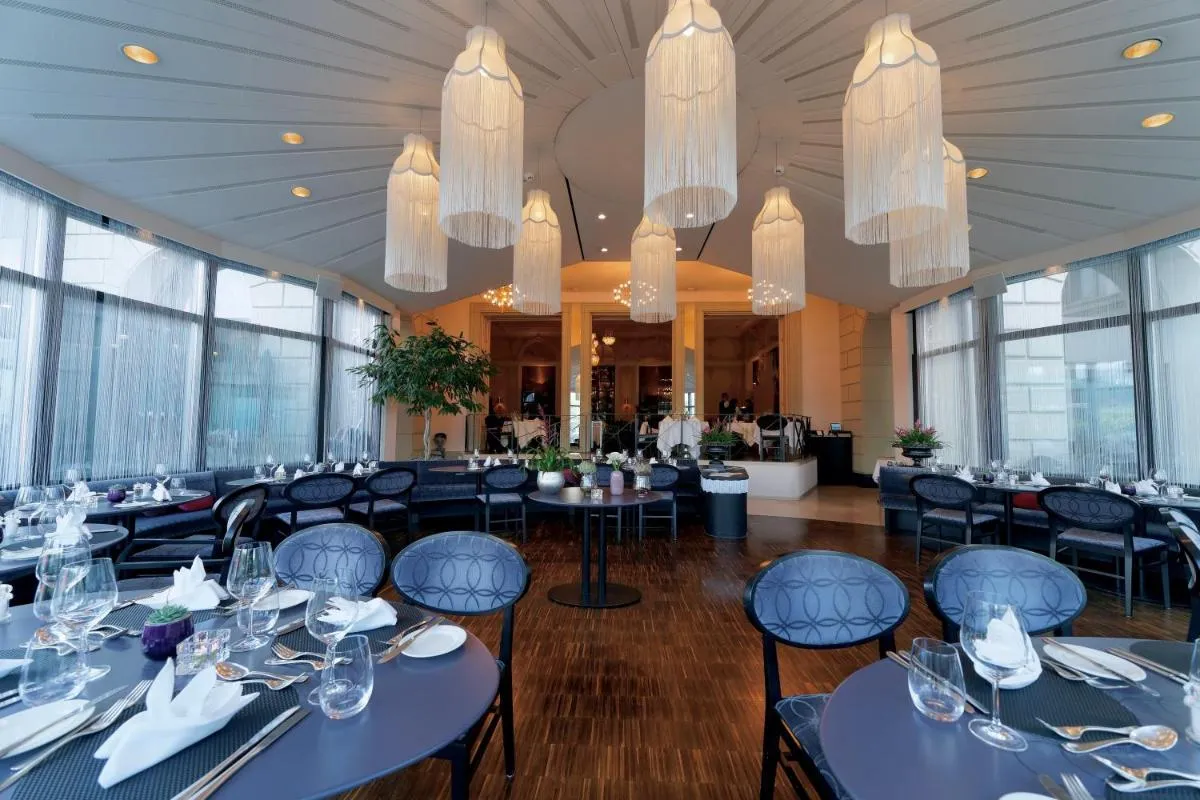 Image 2 of Hotel Schweizerhof Luzern